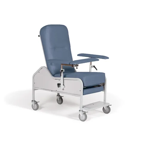 Marketlab Extra-Wide Reclining Blood Draw Chairs
