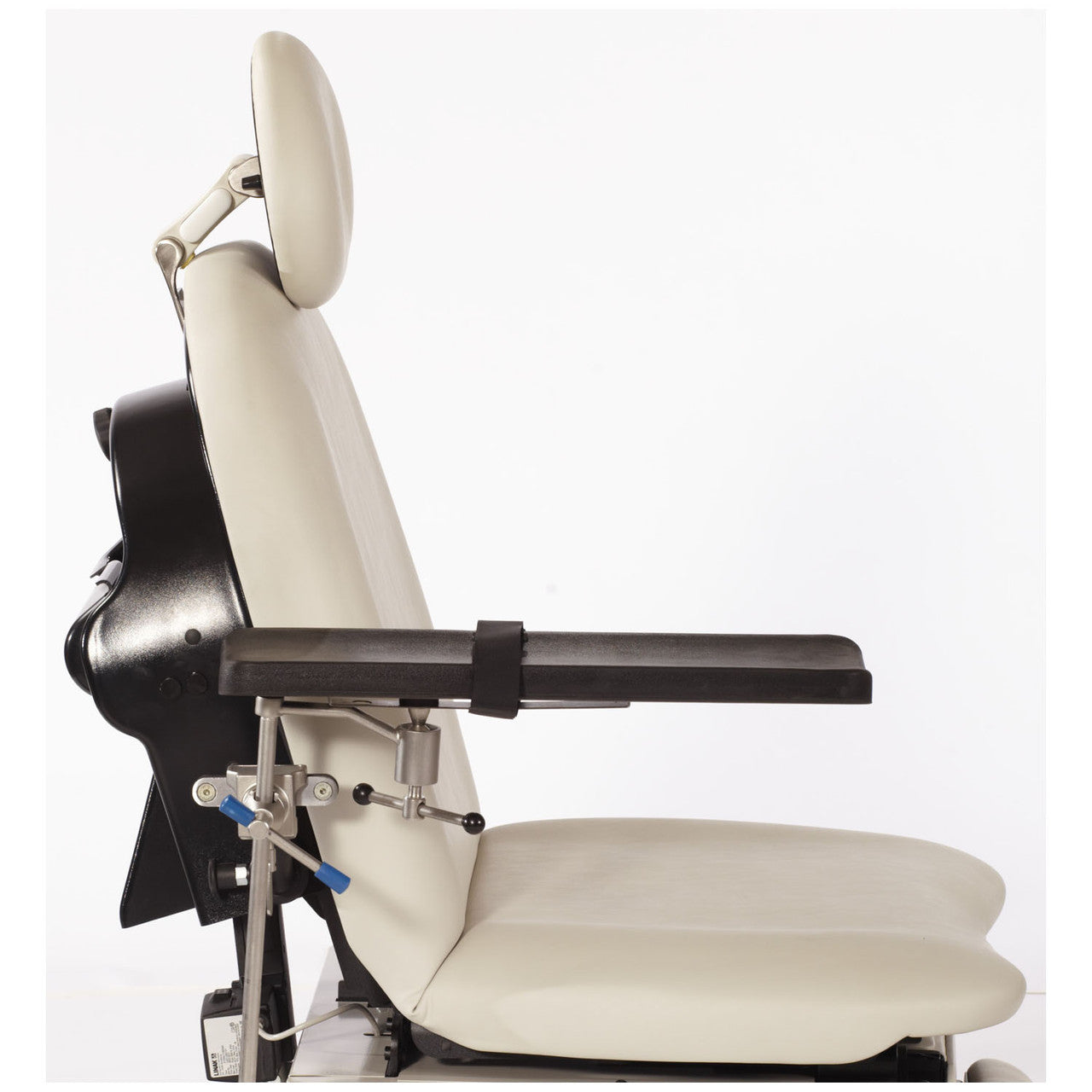 UMF MEDICAL-238 Procedure Chair Fixed Arm Board Package for 5200, 4040/4070, 4010/4011/5016 series. Package Includes Universal Accessory Rail, Clamp and Fixed Armboard