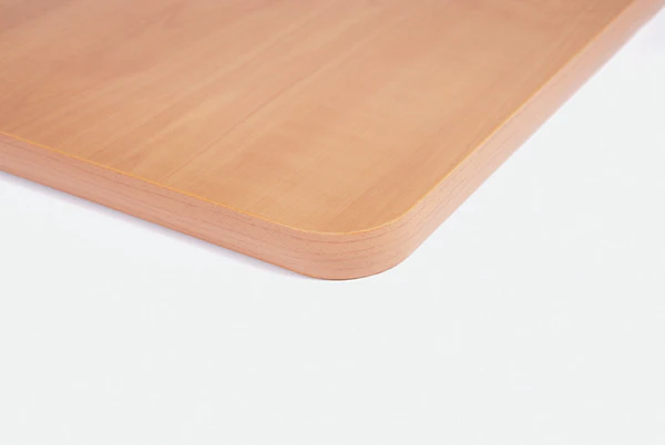 Cabecero y pie de cama en forma de media luna de Graham Field