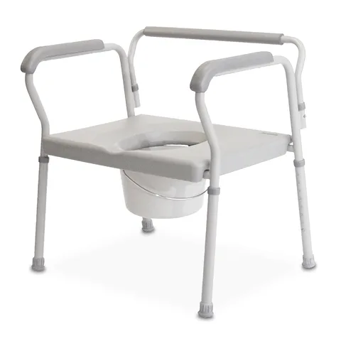 Marketlab Lumex Imperial Collection Commode