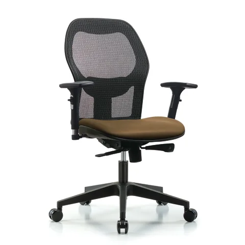 Marketlab Wendova Mesh Back Chair with Supernova Vinyl