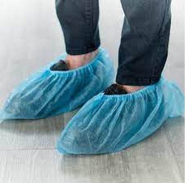 Graham Medical-87472 Nonwoven Shoe Cover, Large, Blue (100/bg, 10 bg/cs) (To Be DISCONTINUED)