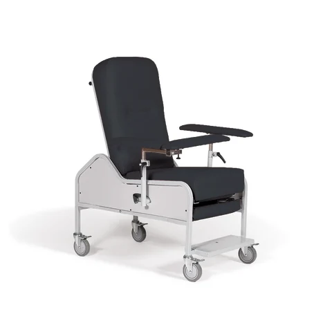 Marketlab Extra-Wide Reclining Blood Draw Chairs
