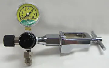 Mada Medical-1616A-15E E Oxygen Kit - 1/2-15 LPM Mini-Click Regulator-Cart (1 KT)