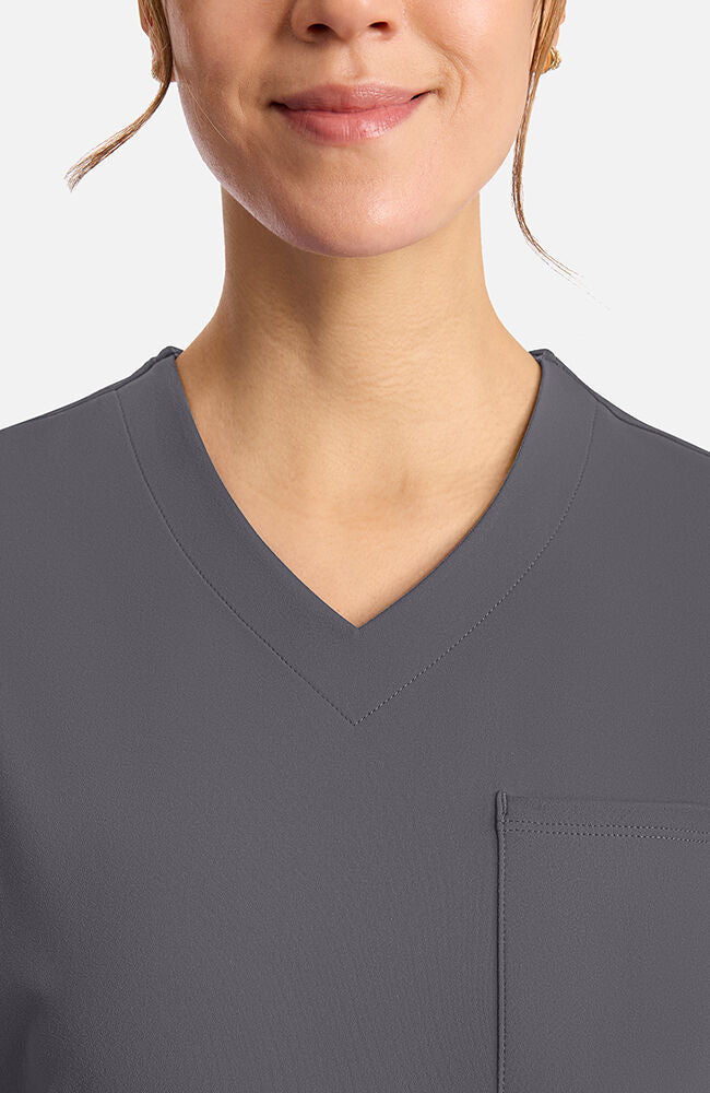 Cherokee Medical Allura Women’s Tuckable V-Neck Top
