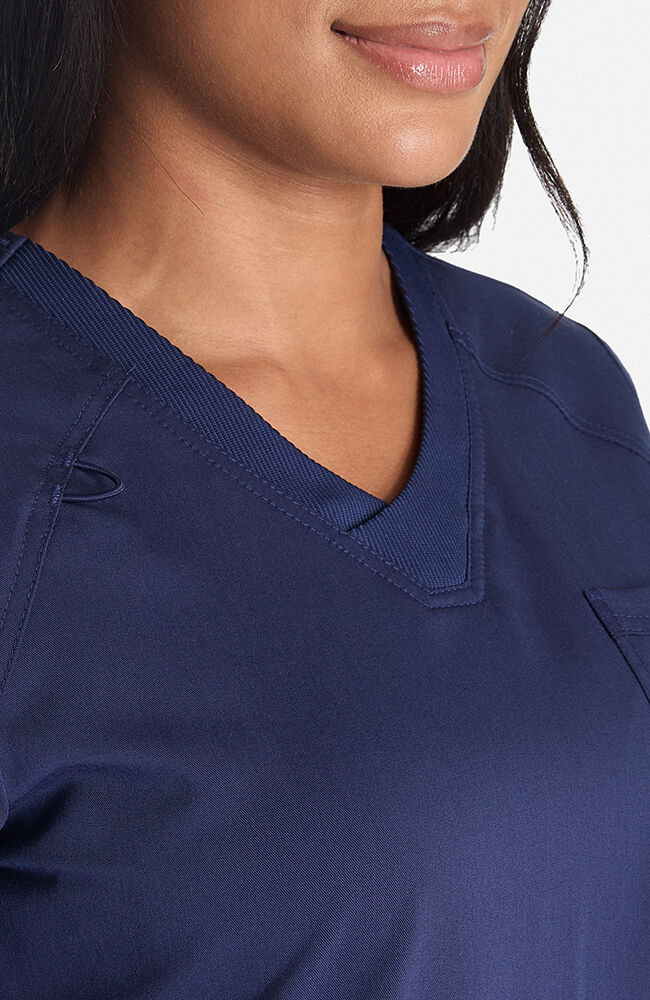 Balance by Dickies Women's V-Neck Solid Scrub Top