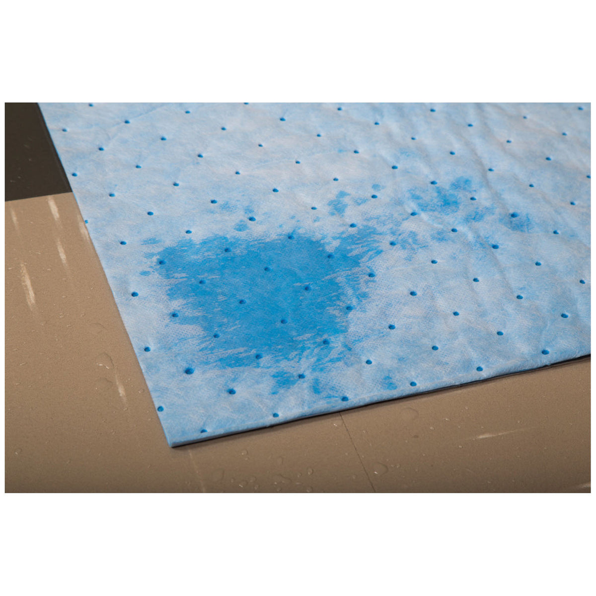 Graham Medical-72435 Absorbent Mat, 32" x 40", Blue, Abbi (10/bg, 2 bg/cs) (To Be DISCONTINUED)