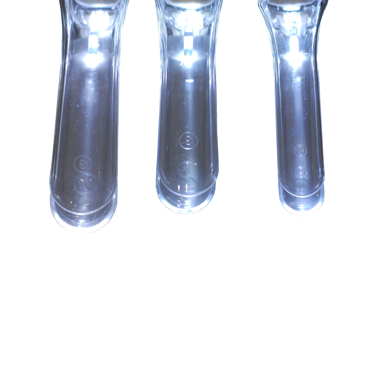 single-use LED speculum with bright illumination