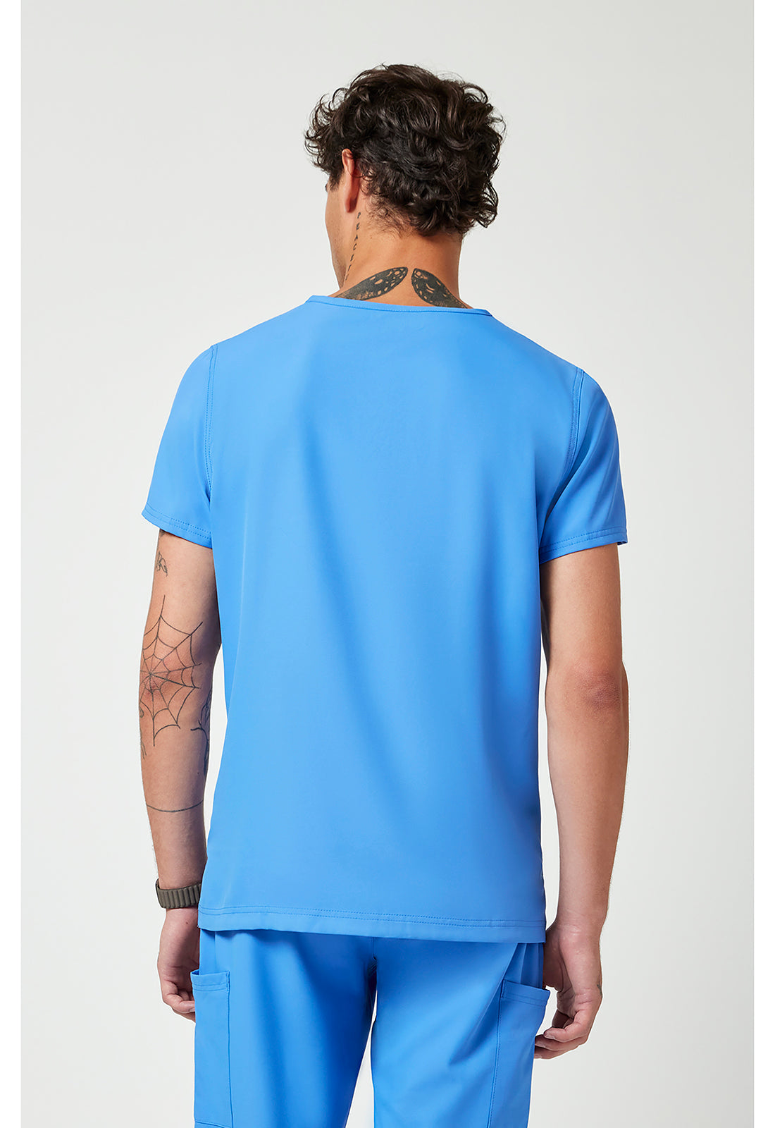 Med Couture Insight Men's V-Neck Scrub Top – 3 Pockets