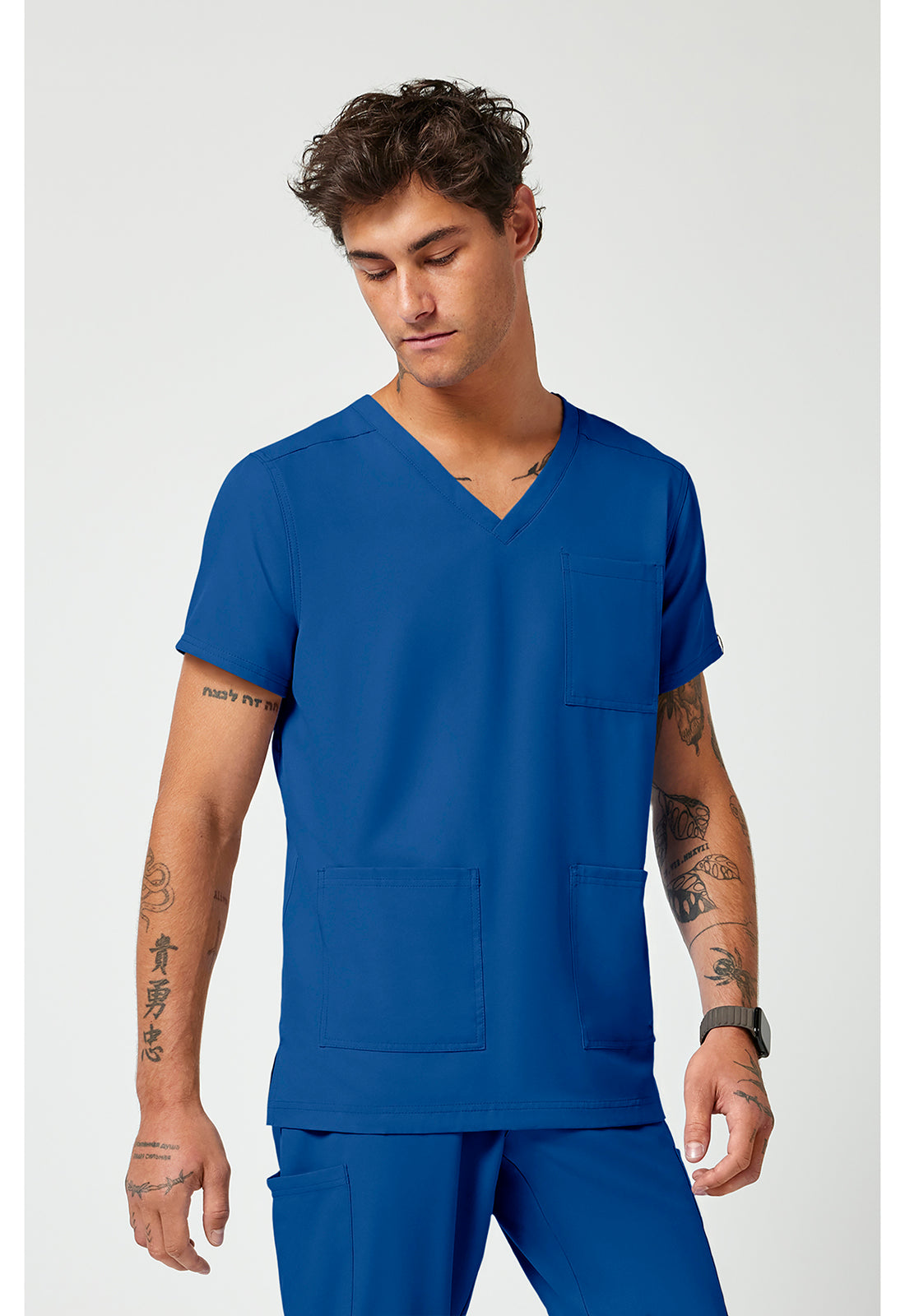 Med Couture Insight Men's V-Neck Scrub Top – 3 Pockets