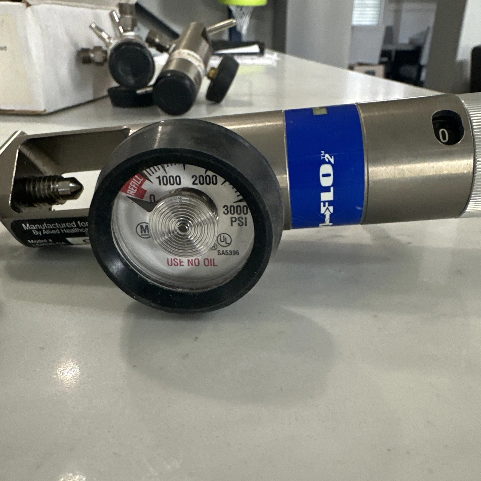 Allied O2 Regulator