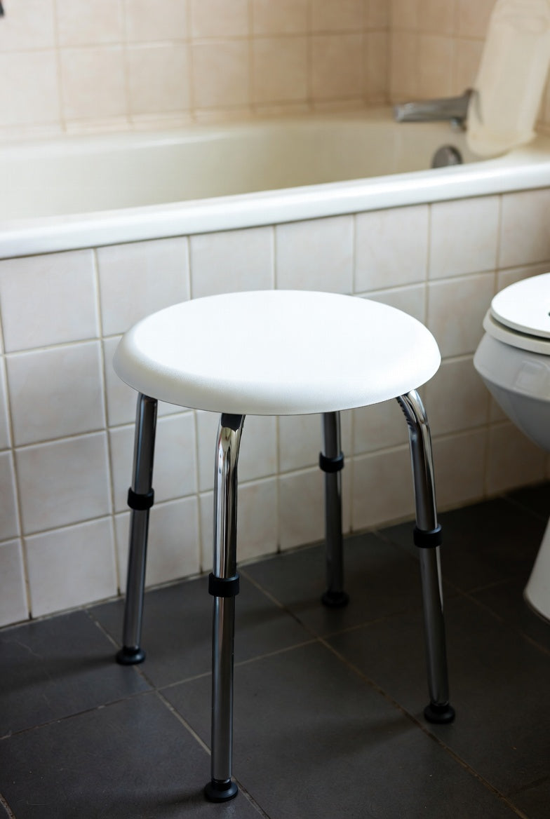 Taburete de baño Graham Field-2060R-1