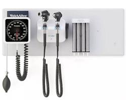 Welch Allyn/Hillrom Green Series 777 Wall Transformer with Otoscope and Ophthalmoscope