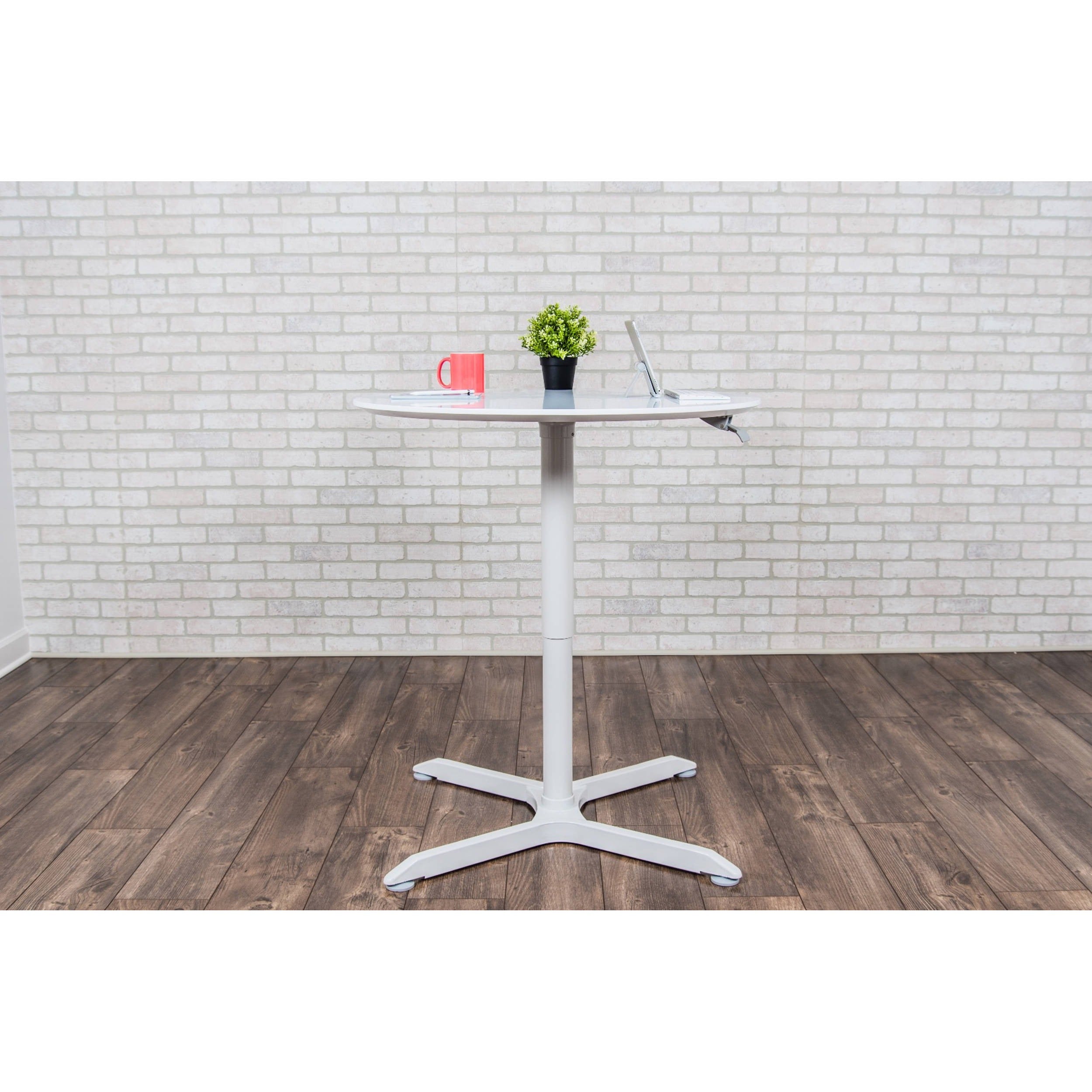 Luxor Pneumatic Height-Adjustable Round Café Table
